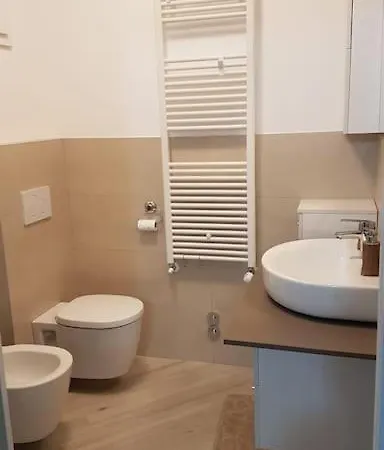 Appartamento Incantevole Con Uso Piscina E Spa Magliolo Exterior photo