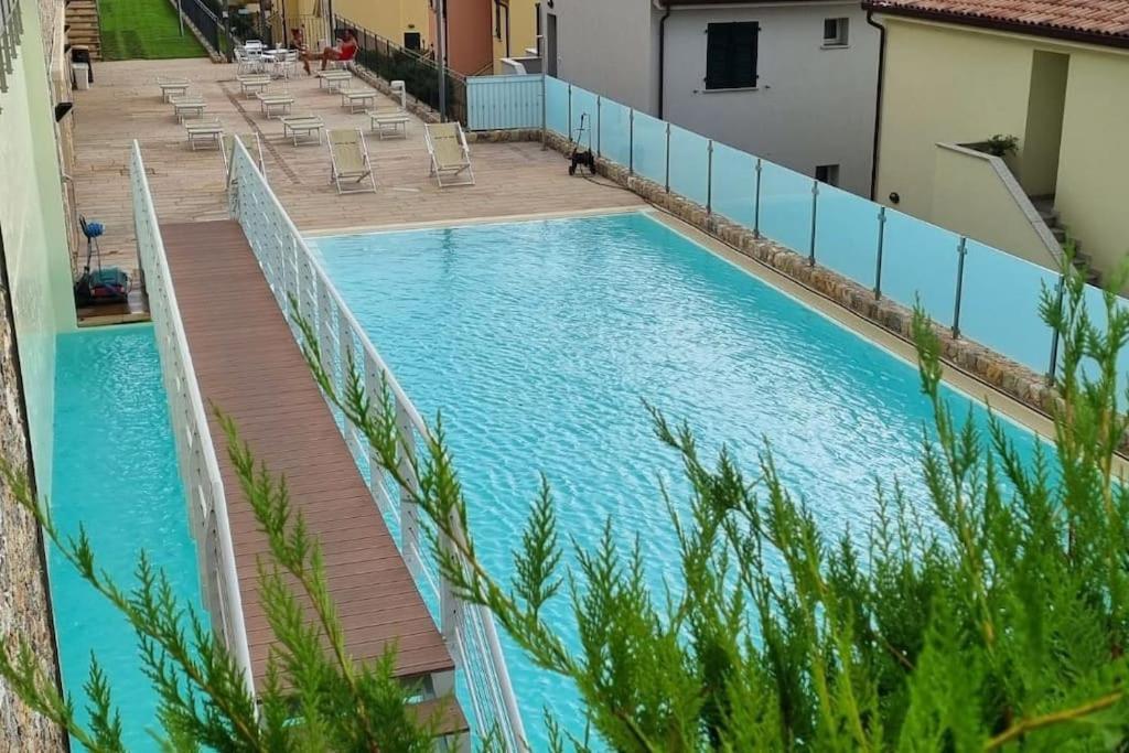 Incantevole Con Uso Piscina E Сasa de vacaciones